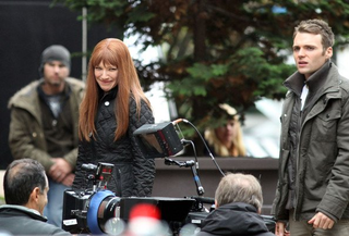 Illustration for article titled Fringe set pics